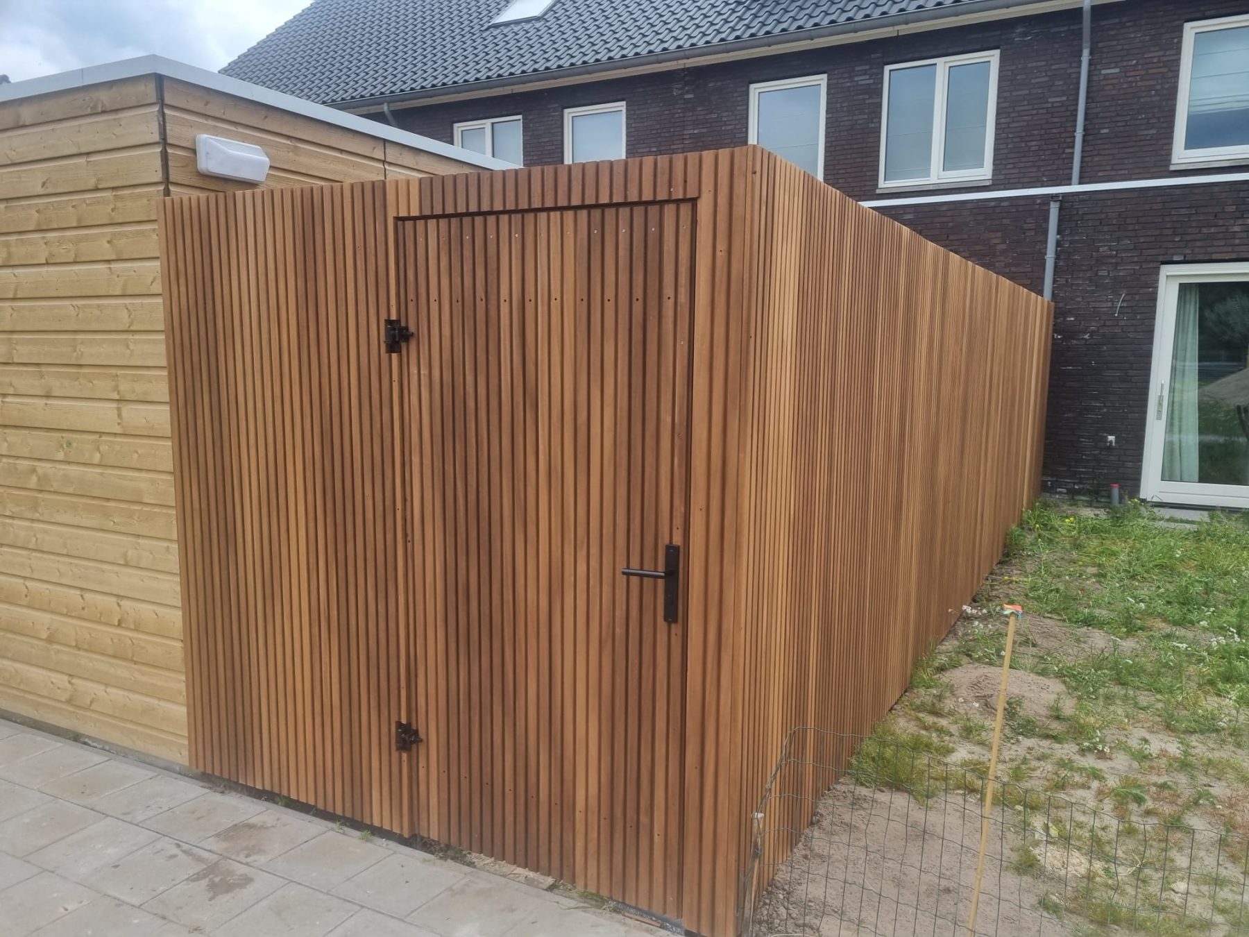 Douglas overkapping op maat
